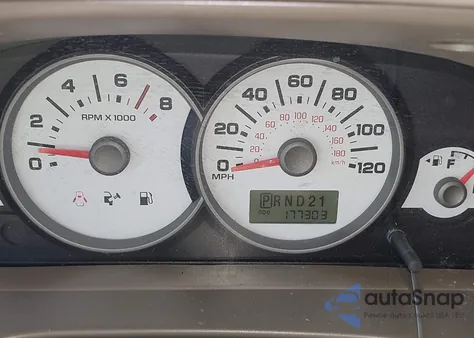 2005 Ford Escape Xlt из США, поврежденный, VIN 1FMYU93125KC91964